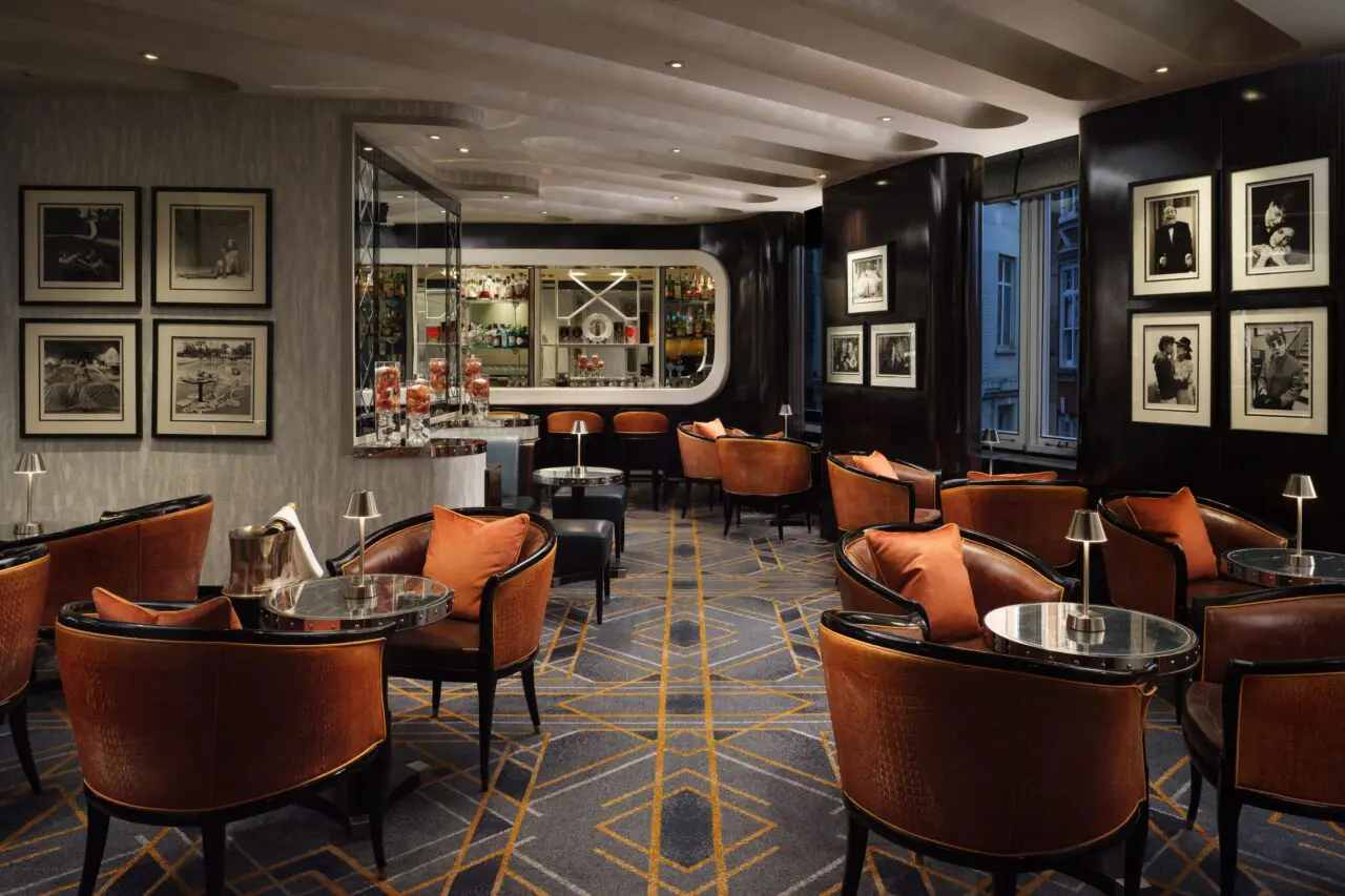 The-Savoy-American-Bar-1280x0-c-default